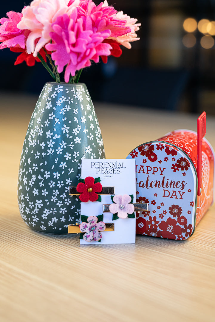 VDay Floret Hair Clip Set