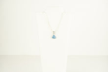 Load image into Gallery viewer, Éclat Necklace - Pyramid (4 colors)
